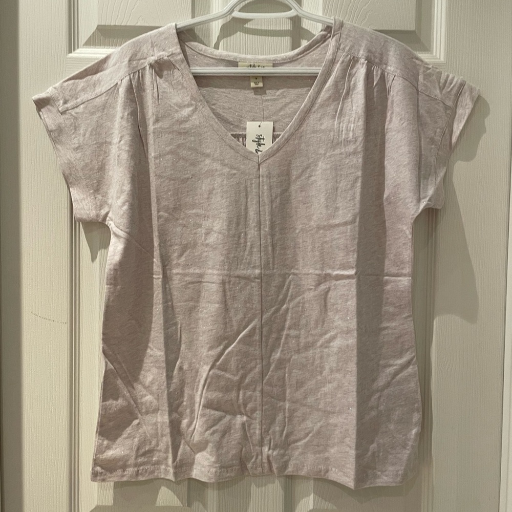 Woman’s short sleeved glitter tshirt